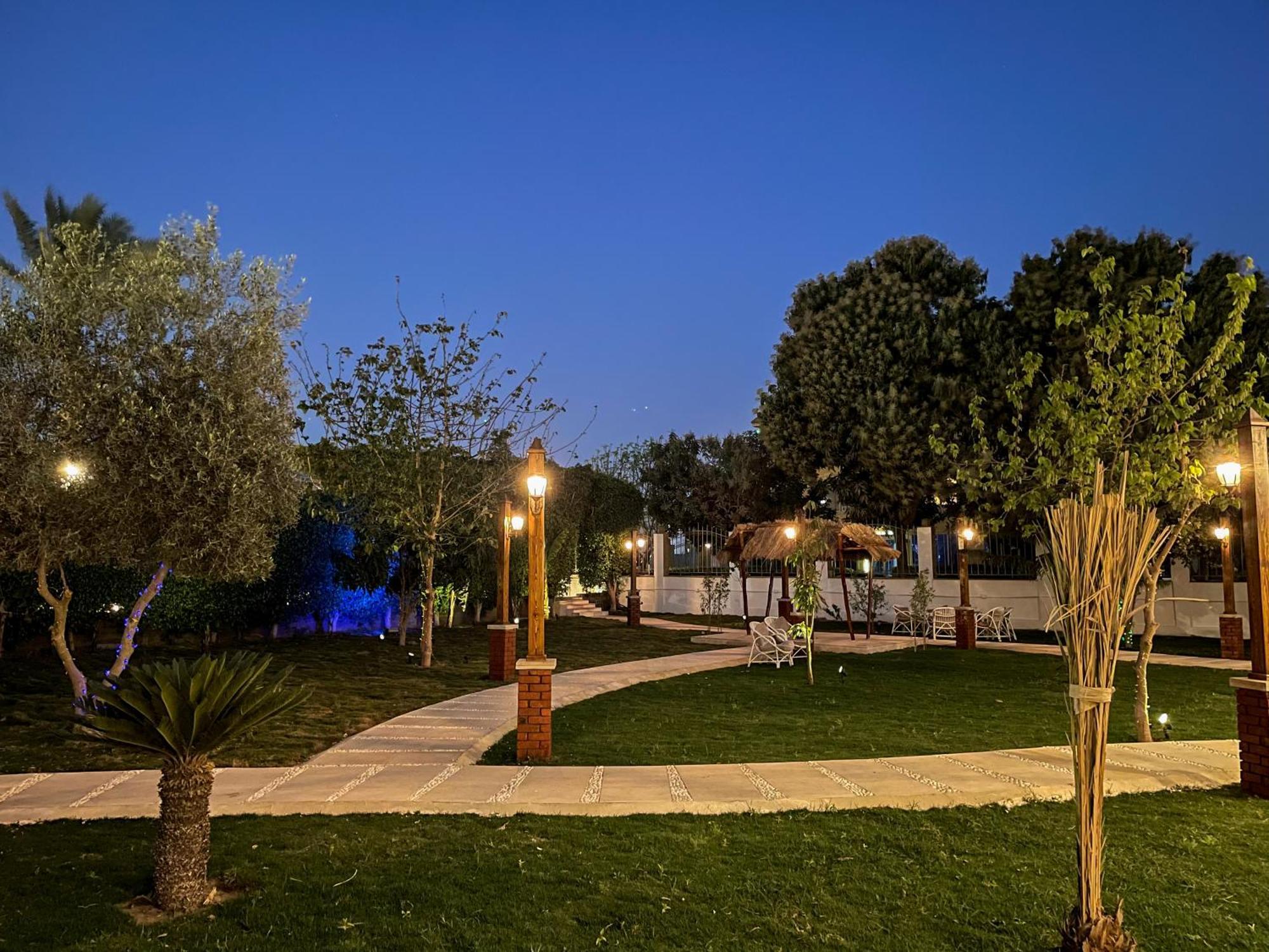 Gold Island Resort Giza Екстериор снимка
